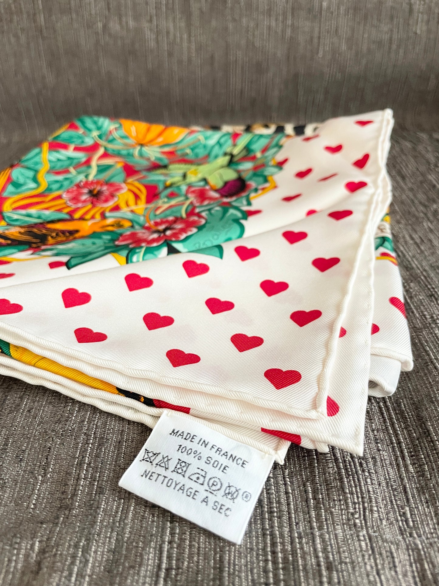 Hermes 90x90 scarf