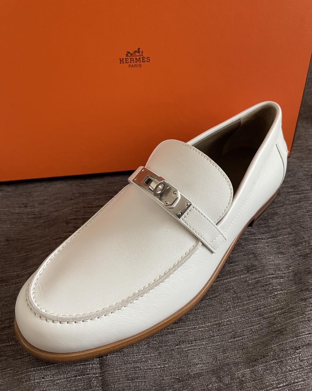 Hermès Destin Loafers
