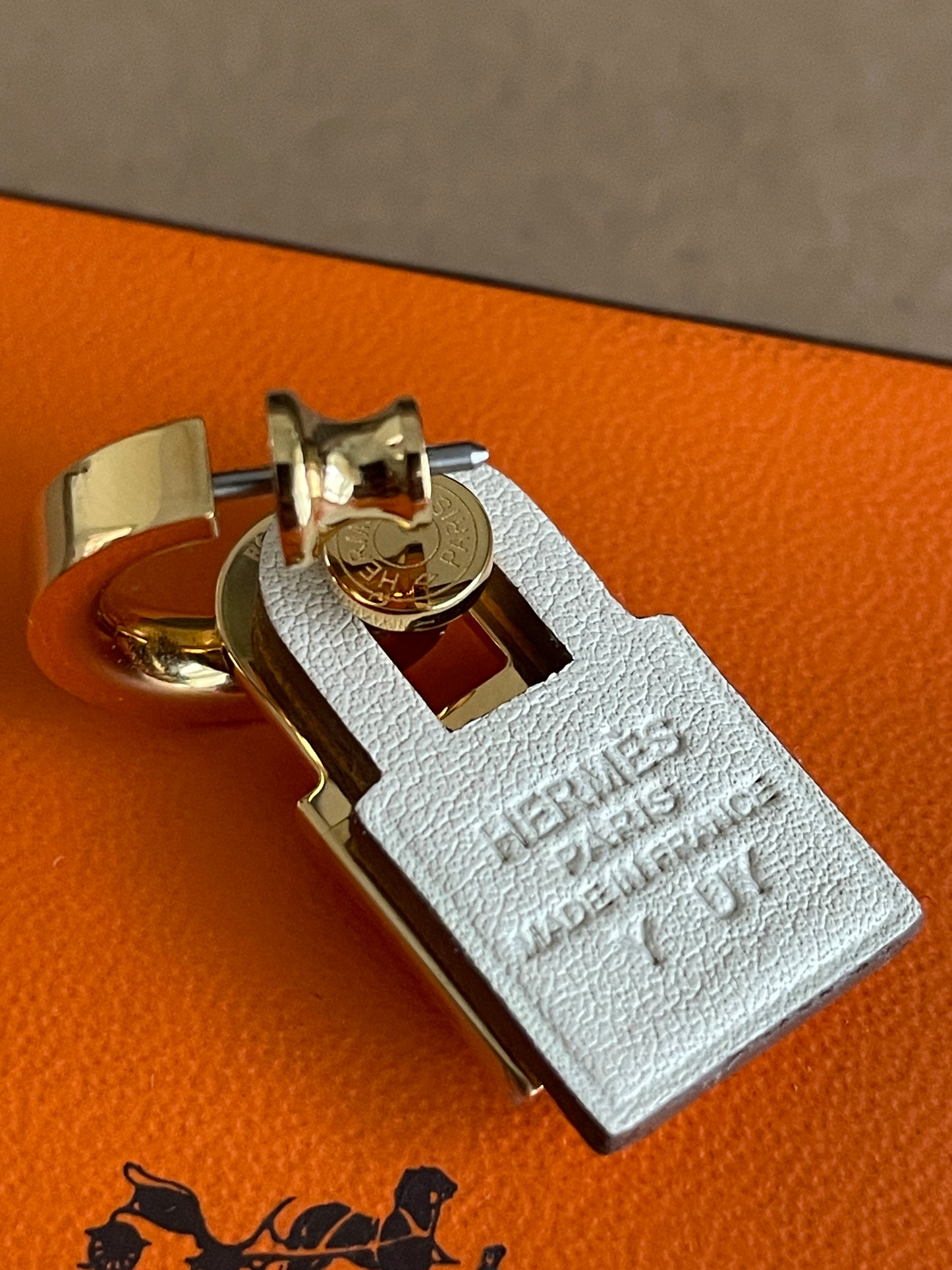 Hermès O'Kelly Earrings Nata