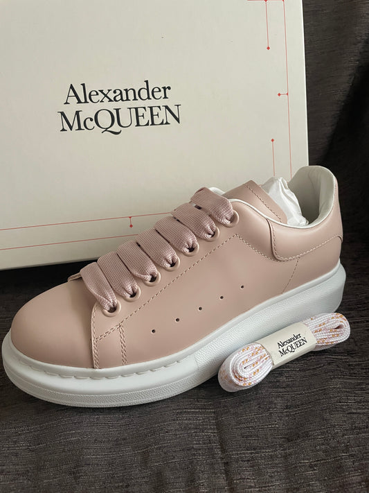 Mcqueen leather sneakers (EU 38.5)