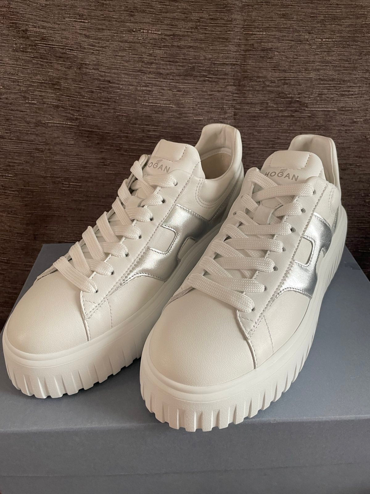 Hogan H-stripes Sneakers (Silver H)