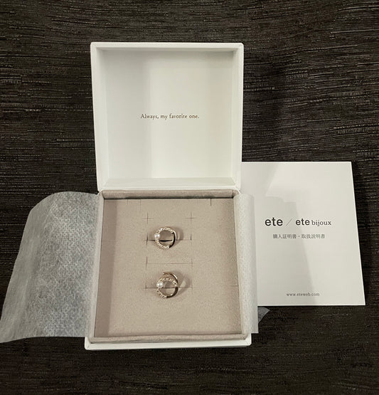ete Pearl Bijou Earrings