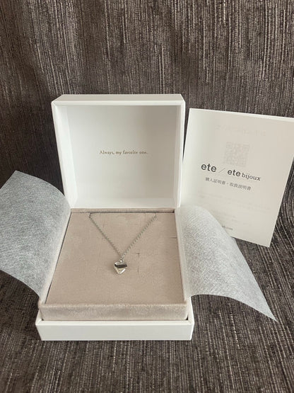 ete heart necklace