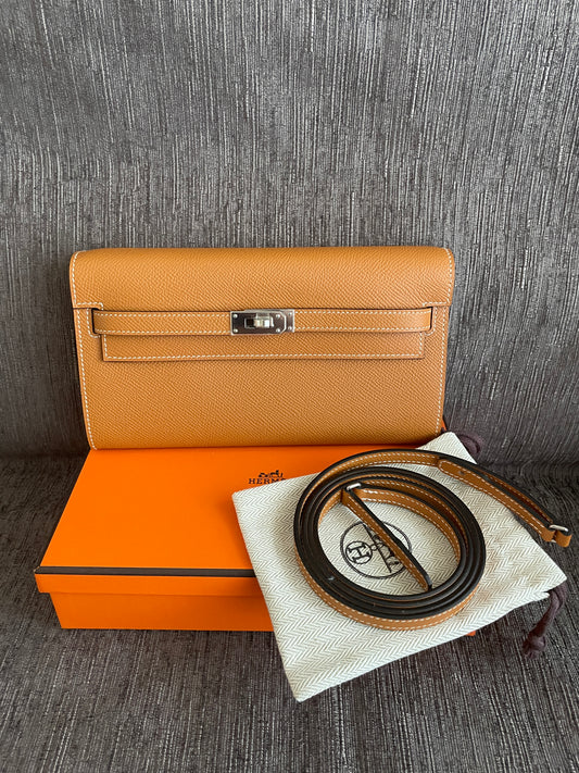 Hermès Classique To Go Wallet｜Caramel 焦糖色