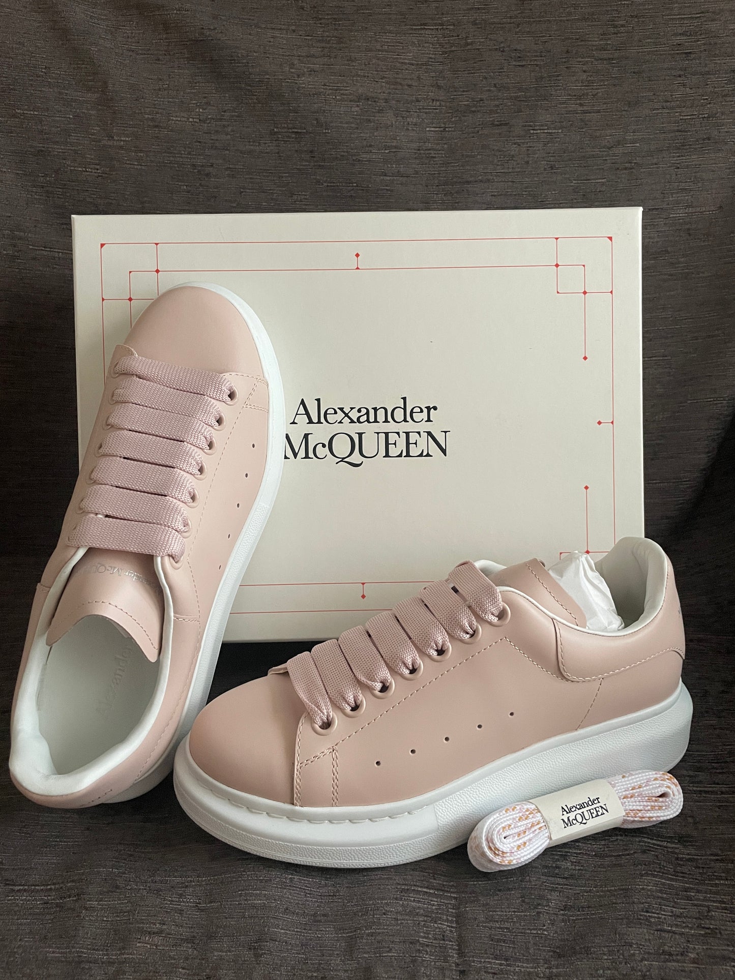 Mcqueen leather sneakers (EU 38.5)