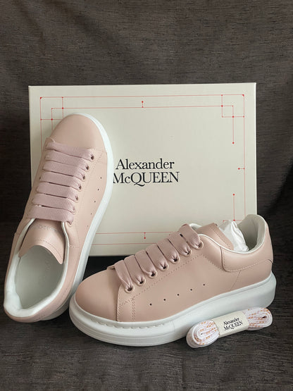 Mcqueen leather sneakers (EU 38.5)